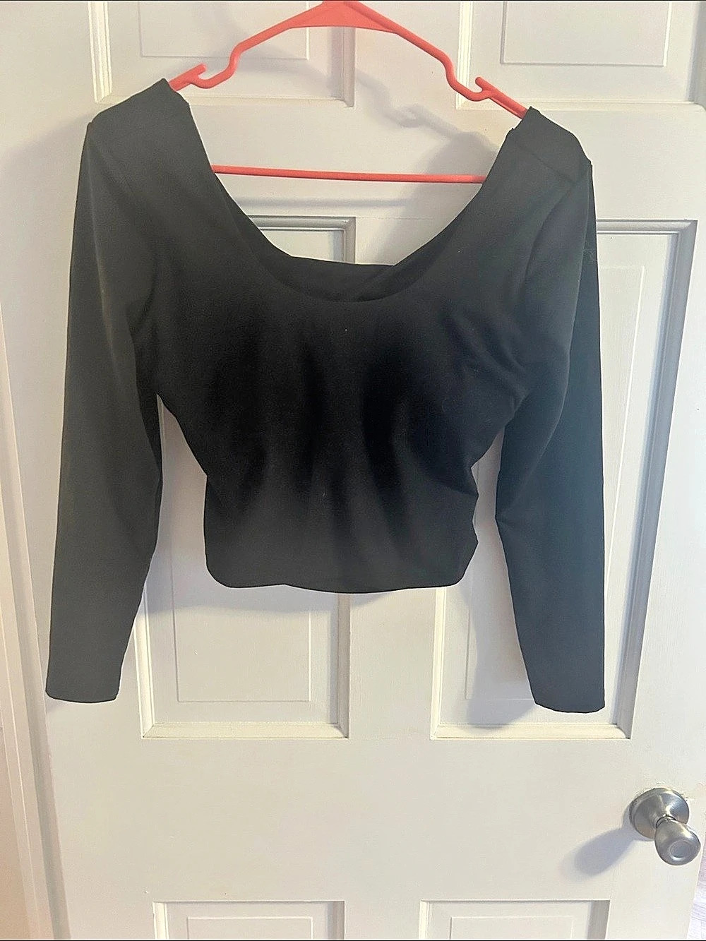 Fabletics Whisper Crossover Long-Sleeve Top Black Crop Top